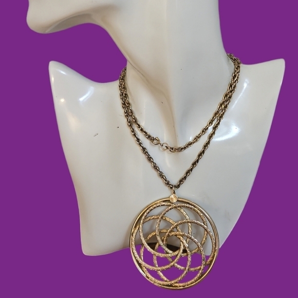 Vintage 1950s Spirograph Atomic Celtic Mandala Pendant Chain Necklace - Picture 1 of 5